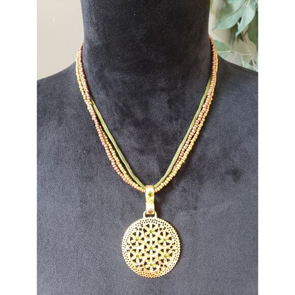 Women's Beaded Necklace Gold Filigree Pendant Lobster Clasp Boho Jewelry - Picture 2 of 5